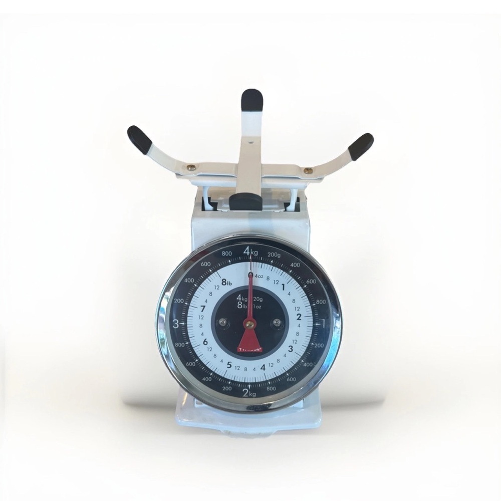 Typhoon White and Black Kitchen Scale